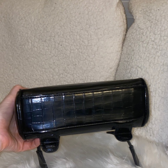 20cm Black and White Nitro Crocodile leather doll top handle Handbag - Picture 5 of 7